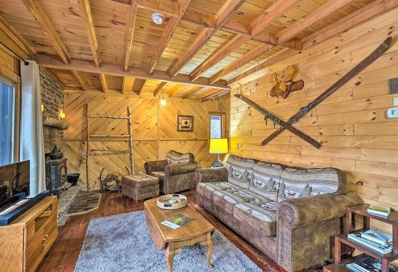 Secluded Johnsburg Retreat W/ Hot Tub & Fire Pit