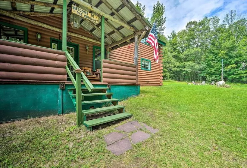 Spacious Mtn Cabin On 7 Private Acres In Athol!