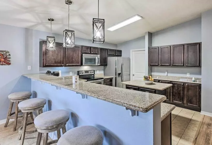 Spacious Navarre Retreat W/ Fenced In Yard!