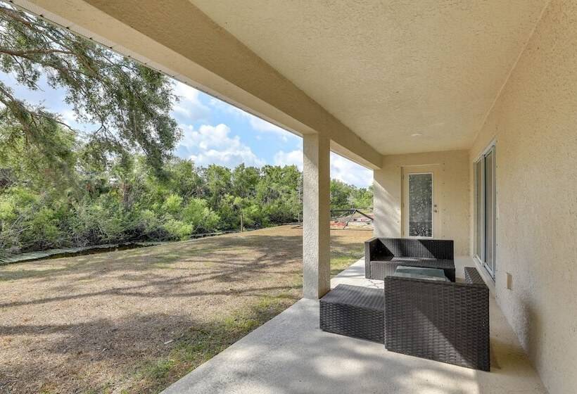 Spacious North Port Home 10 Mi To Beach!