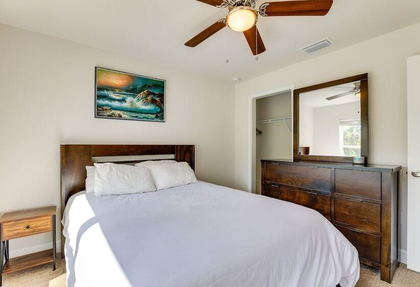 Spacious North Port Home 10 Mi To Beach!