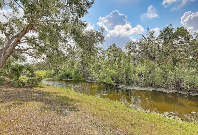 Spacious North Port Home 10 Mi To Beach!