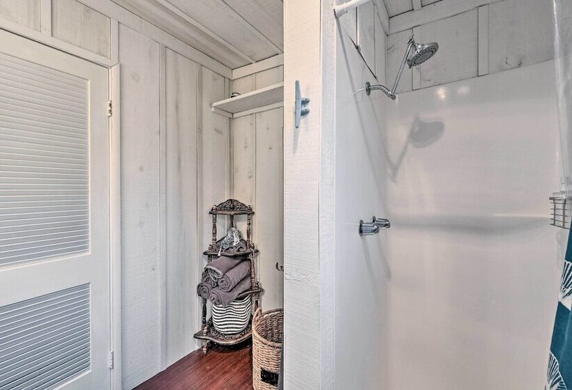 Sun Soaked Sandy Point Haven W/ Beach Access!