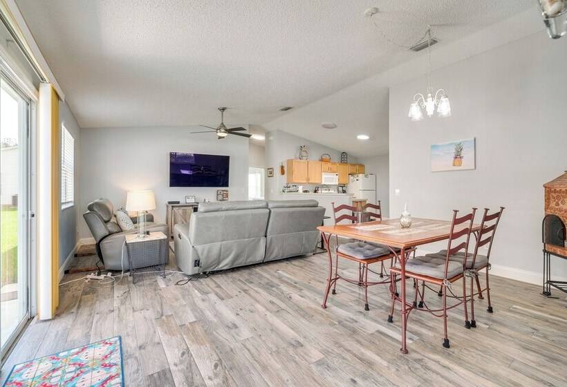 The Villages Abode W/ Community Pools, Golf & More