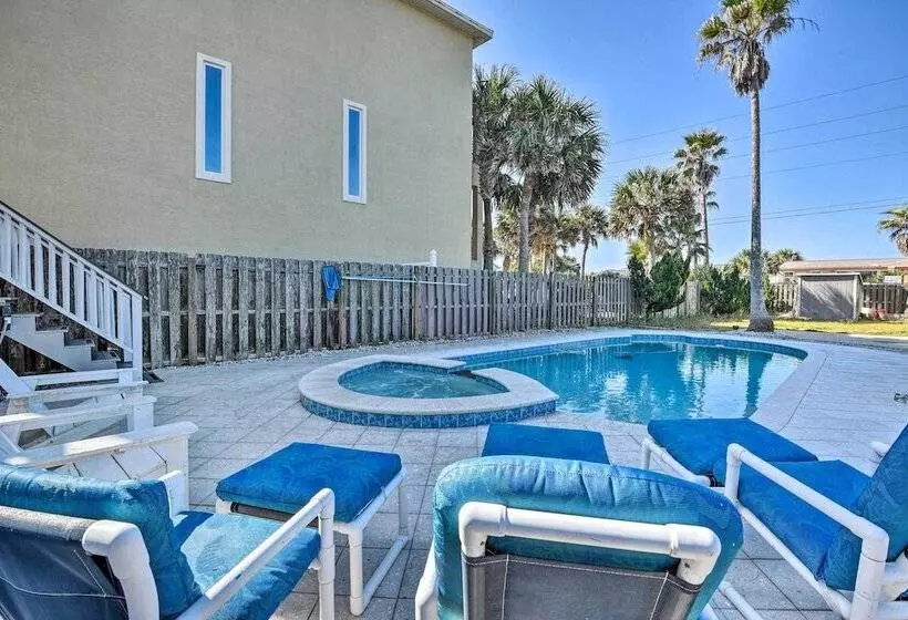 Sunny Florida Home W/ Decks & View, Steps To Beach