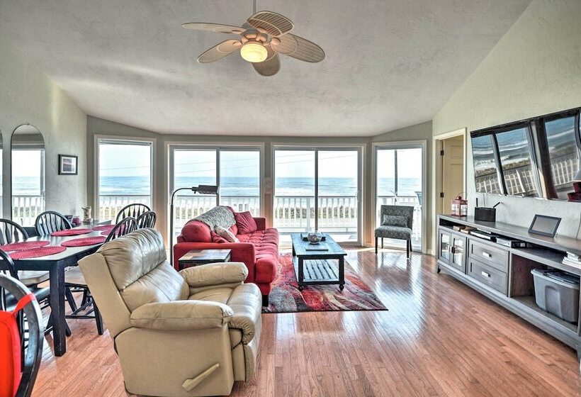 Sunny Florida Home W/ Decks & View, Steps To Beach