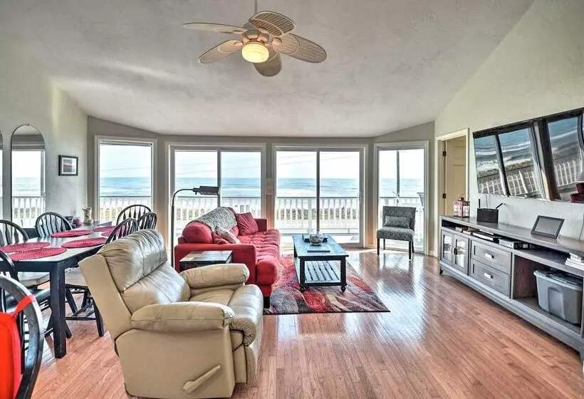 Sunny Florida Home W/ Decks & View, Steps To Beach