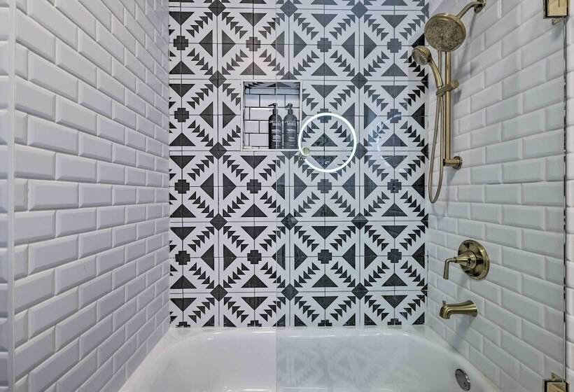 Tobyhanna Family Escape W/ Community Perks!