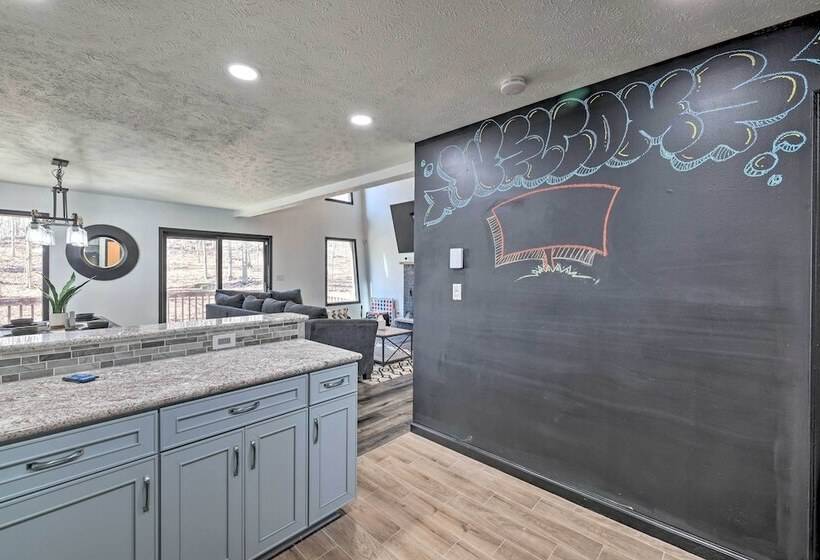 Tobyhanna Family Escape W/ Community Perks!