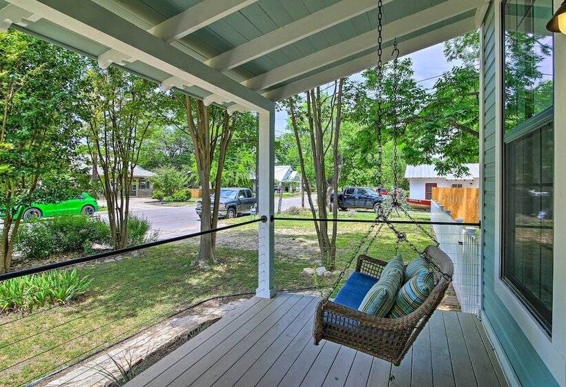 Updated Boerne Cottage: Sip, Explore & Relax!
