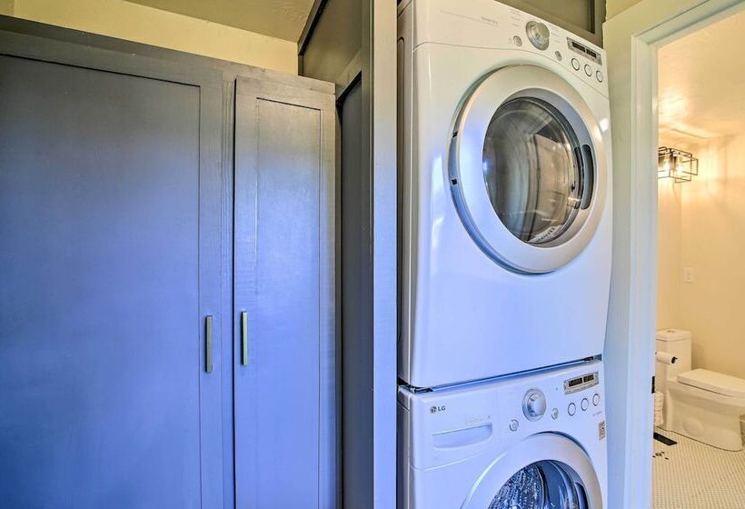 Updated Boerne Cottage: Sip, Explore & Relax!