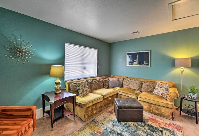 Vintage Las Vegas Oasis < 3 Mi To The Strip!