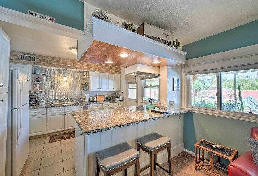 Vintage Las Vegas Oasis < 3 Mi To The Strip!