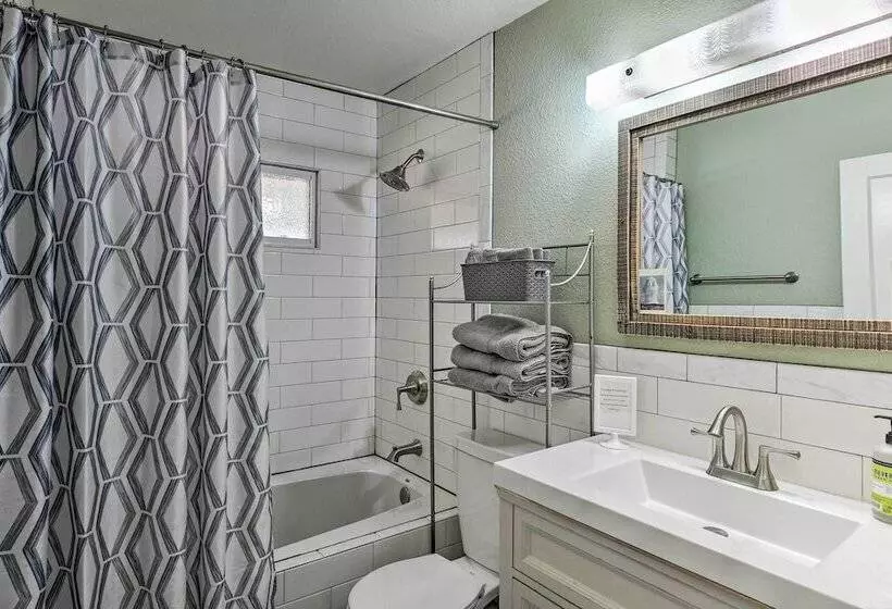 Vintage Las Vegas Oasis < 3 Mi To The Strip!