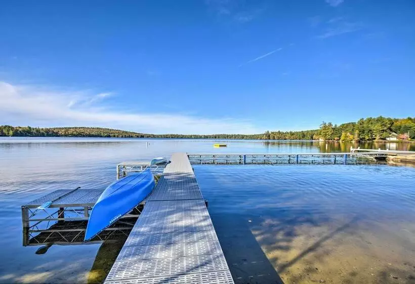 New London Cottage W/ Grill, Lake & Beach Access