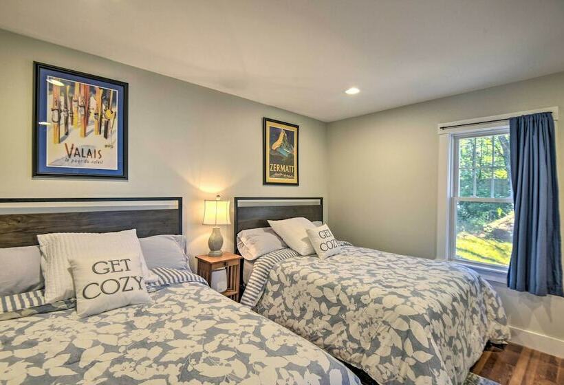 New London Cottage W/ Grill, Lake & Beach Access