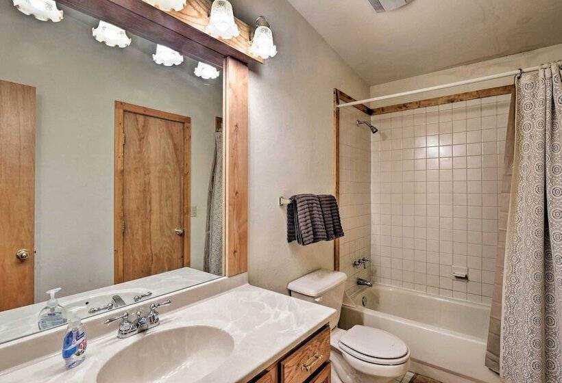 Bear View Lodge In Alma: 15 Mi To Breckenridge!