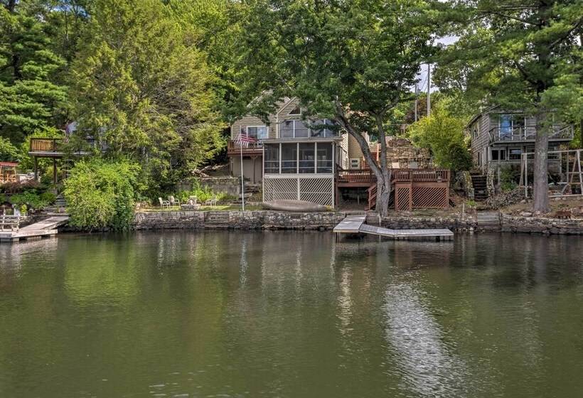Beautiful Lakeside Milford Family Home & Deck