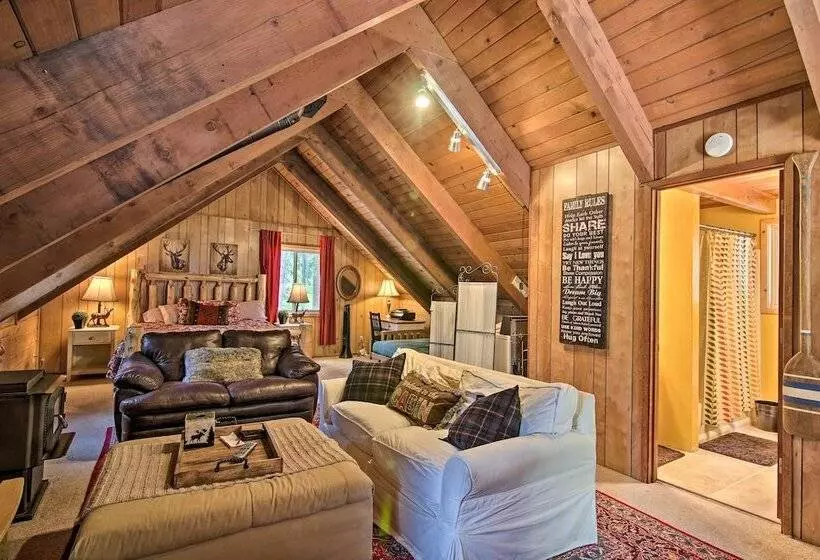 10 Mi To Ski Slopes: South Lake Tahoe Home