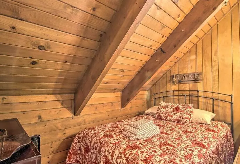 10 Mi To Ski Slopes: South Lake Tahoe Home