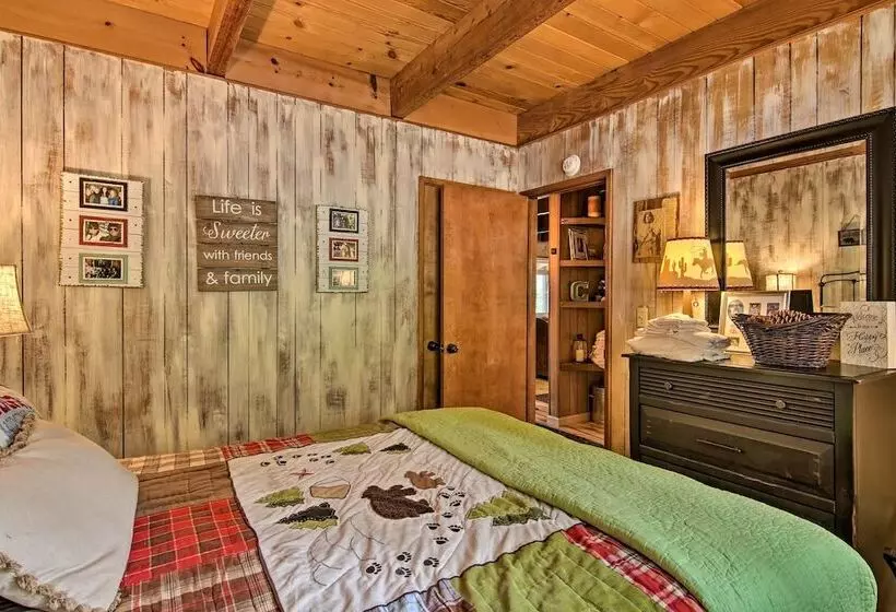 10 Mi To Ski Slopes: South Lake Tahoe Home