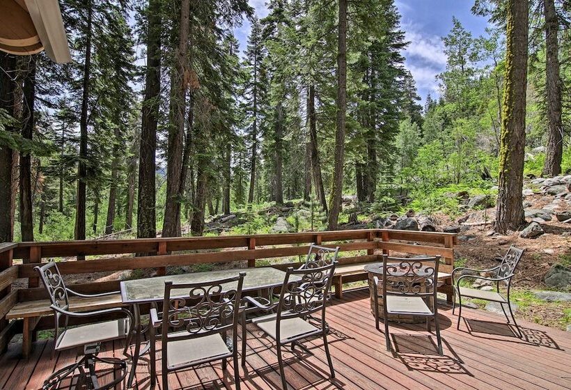10 Mi To Ski Slopes: South Lake Tahoe Home