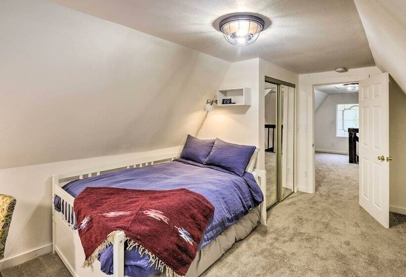 Cabin W/ Hot Tub, 25 Mi To Olympic Nat L Park