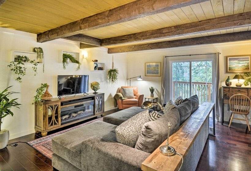 Cabin W/ Hot Tub, 25 Mi To Olympic Nat L Park