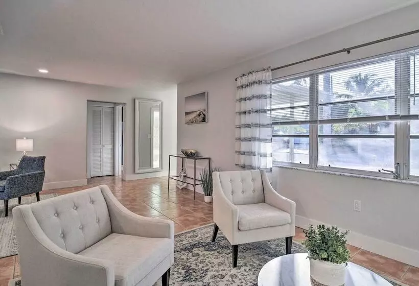 Canal Front Bradenton  Caribbean Retreat  W/ Pool