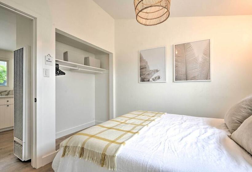 Chic & Central Ventura Home   Walk To Beach!