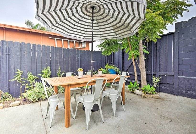 Chic & Central Ventura Home   Walk To Beach!