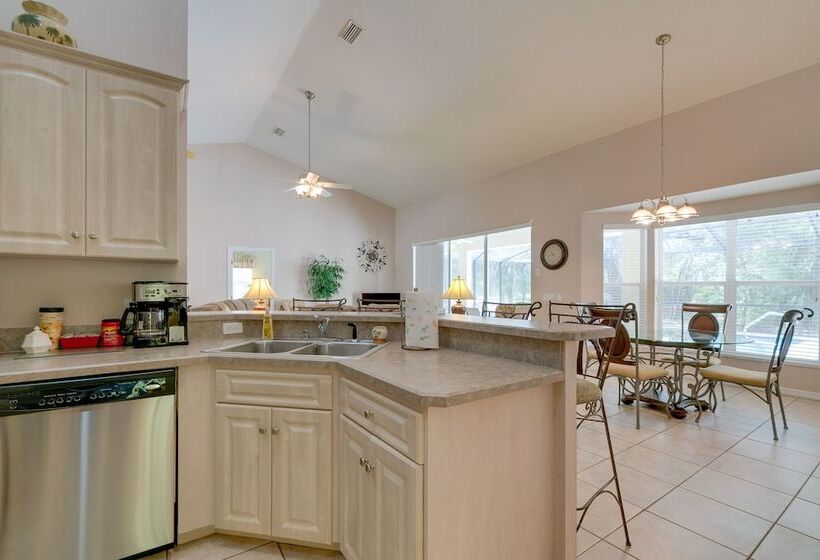 Citrus Springs Oasis   15 Mi To Crystal River!