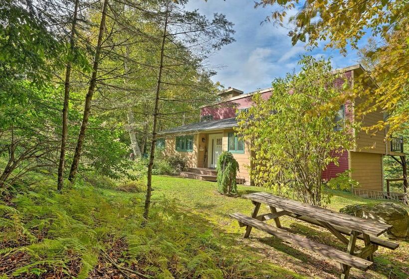 Cozy Home W/ Sauna: Mins To Stowe Mountain Resort