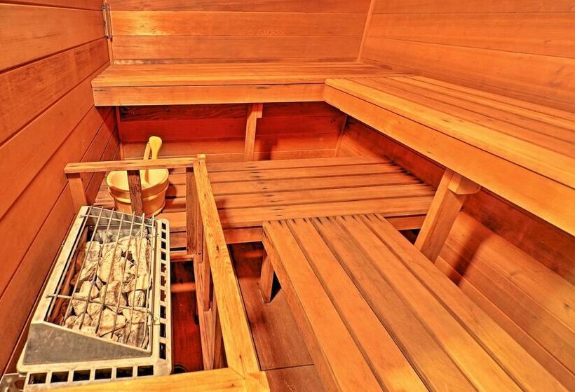 Cozy Home W/ Sauna: Mins To Stowe Mountain Resort