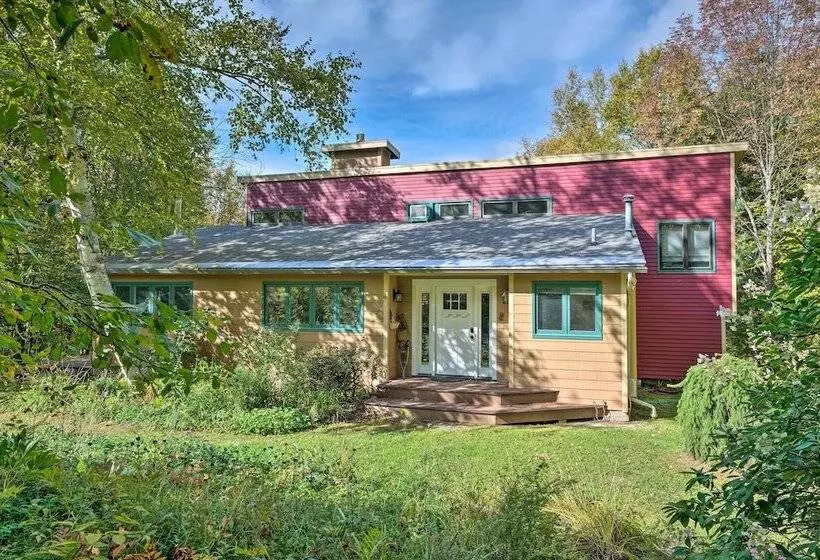 Cozy Home W/ Sauna: Mins To Stowe Mountain Resort