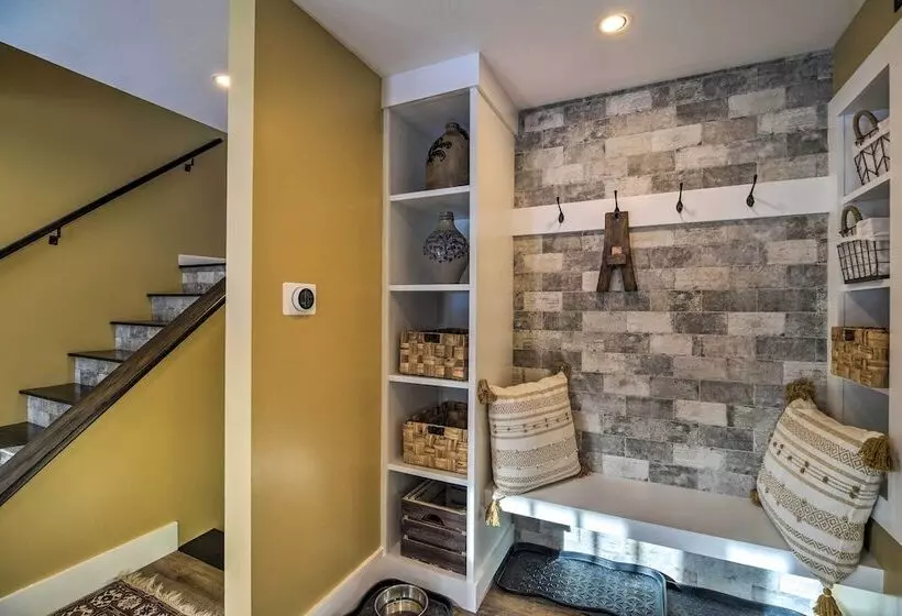 Cozy Home W/ Sauna: Mins To Stowe Mountain Resort