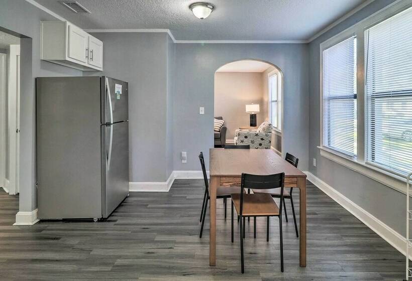 Cozy Jacksonville Home Near St Johns River!