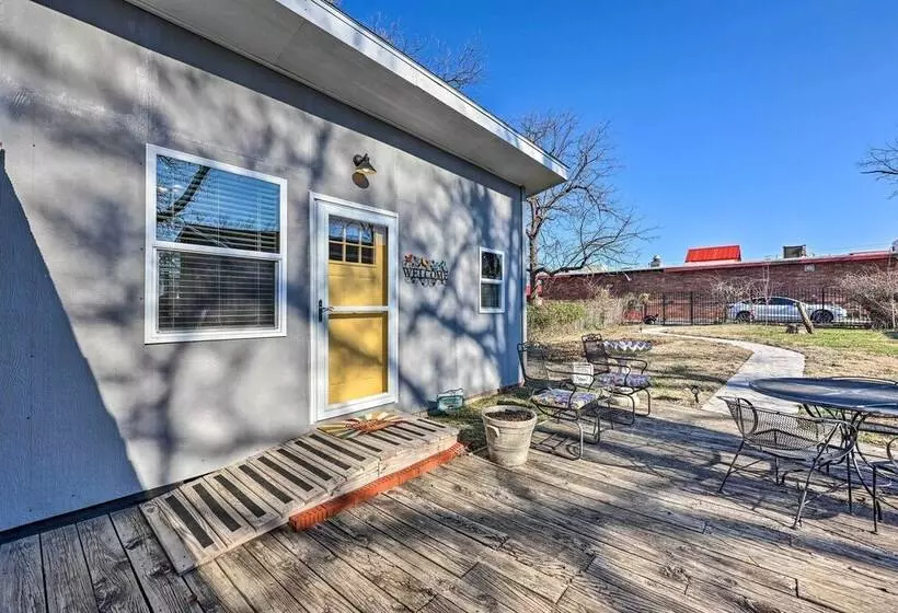 Cozy Rogers Home W/ Patio, Near Downtown!