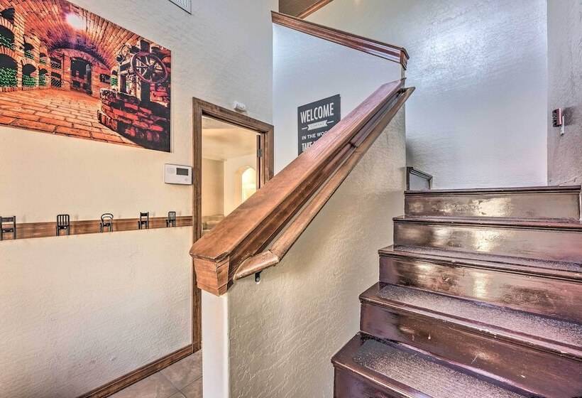 Mountainside Ruidoso Home W/ Hot Tub, Deck & Grill