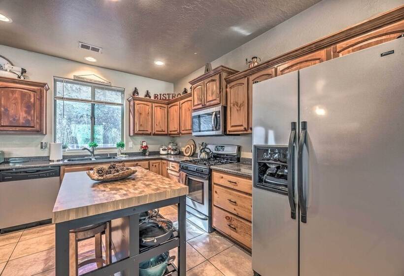 Mountainside Ruidoso Home W/ Hot Tub, Deck & Grill