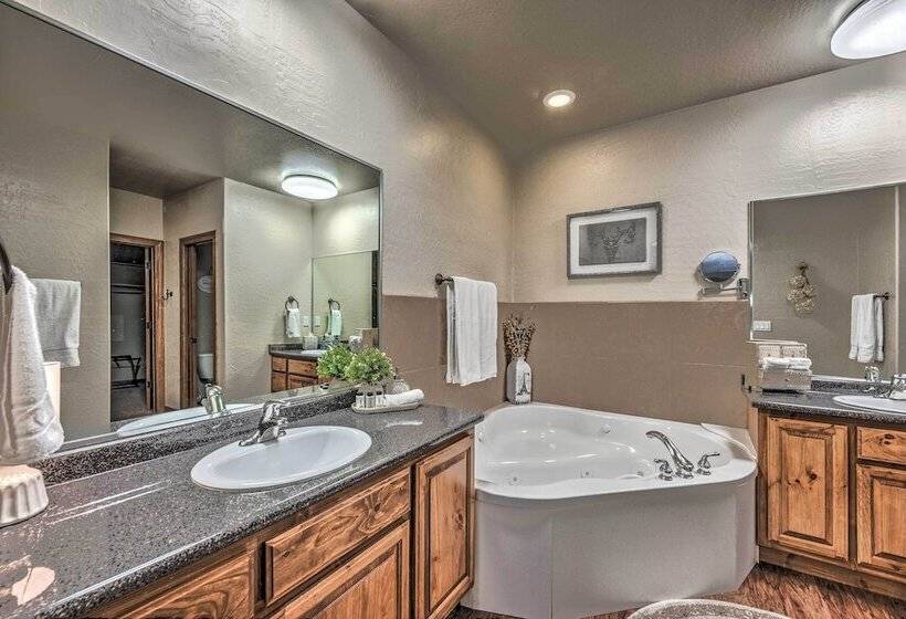 Mountainside Ruidoso Home W/ Hot Tub, Deck & Grill