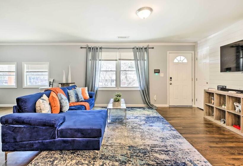 Inviting Atlanta Vacation Rental W/ Fire Pit!