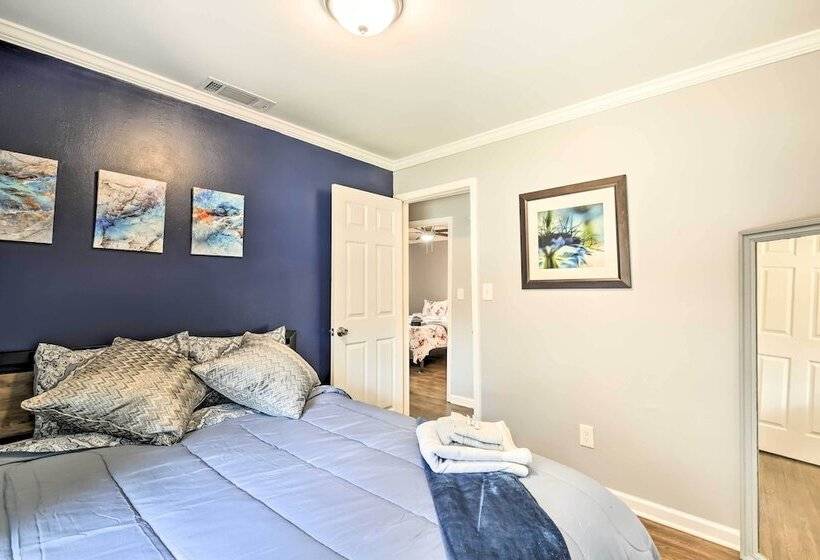 Inviting Atlanta Vacation Rental W/ Fire Pit!