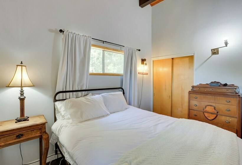 Lake Arrowhead Retreat By Snow Valley Mtn Resort!