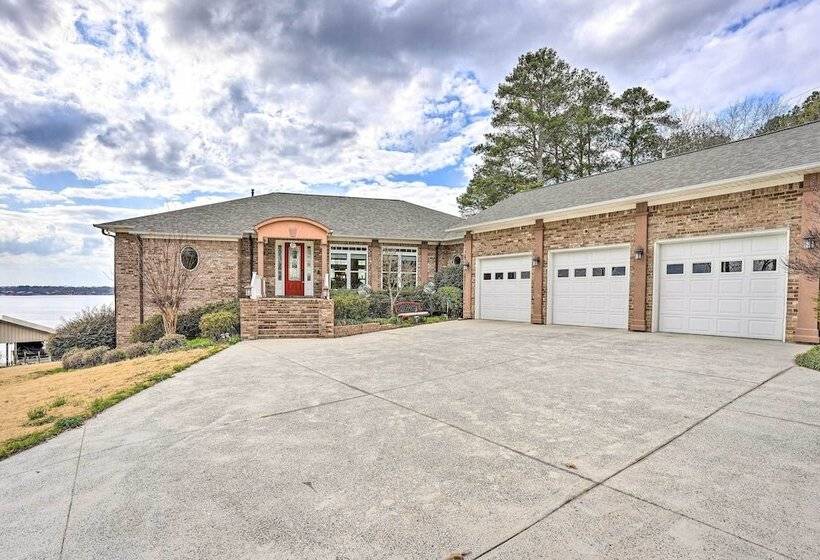 Lakefront House W/ Game Room, Deck & Views!