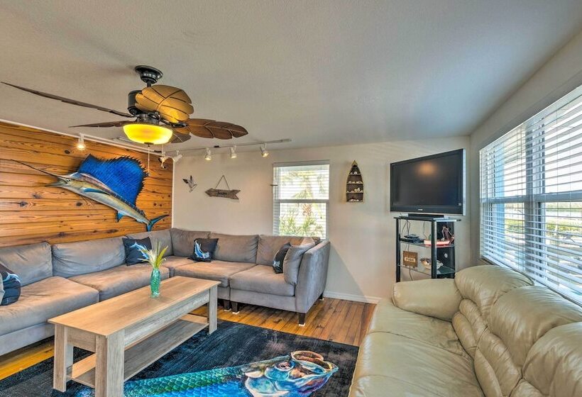 Little Gasparilla Home: Walk To Beaches!