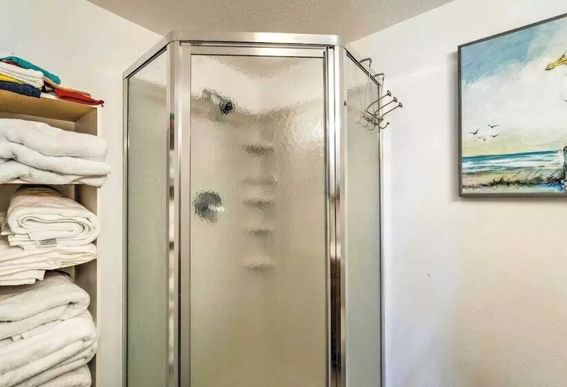 Little Gasparilla Home: Walk To Beaches!