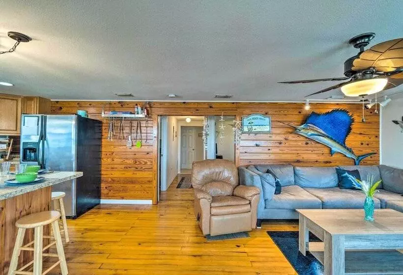 Little Gasparilla Home: Walk To Beaches!