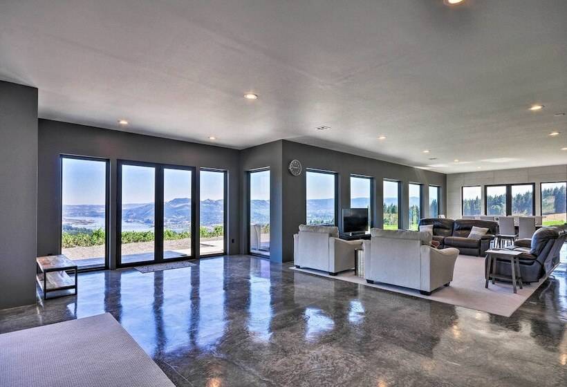 Luxury Home W/views   5 Min To Columbia River