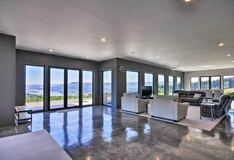 Luxury Home W/views   5 Min To Columbia River